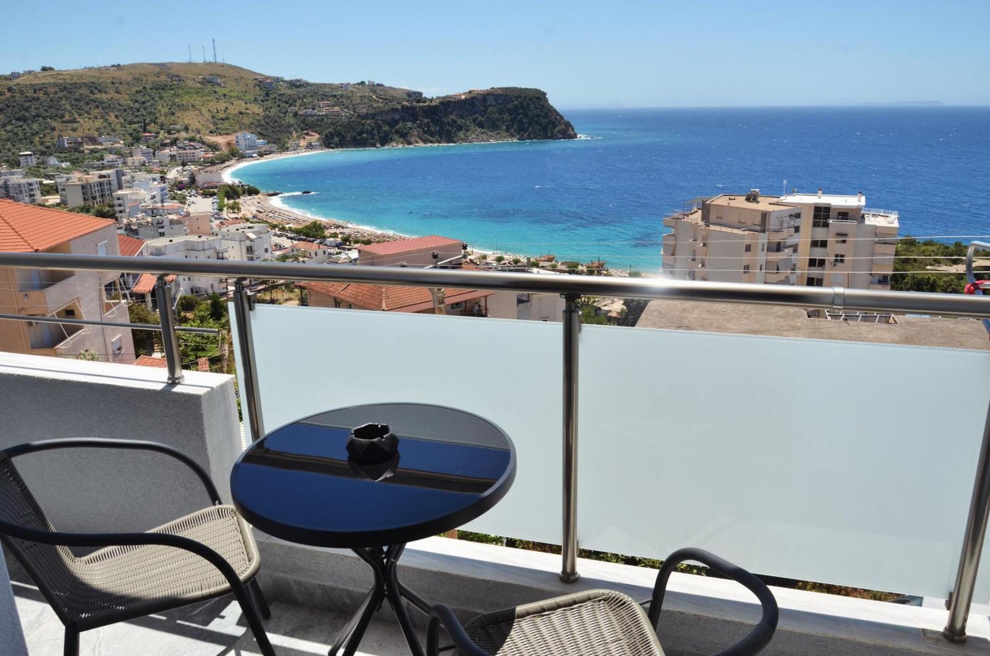 Harmonia Guest House 2 Himare Exteriör bild